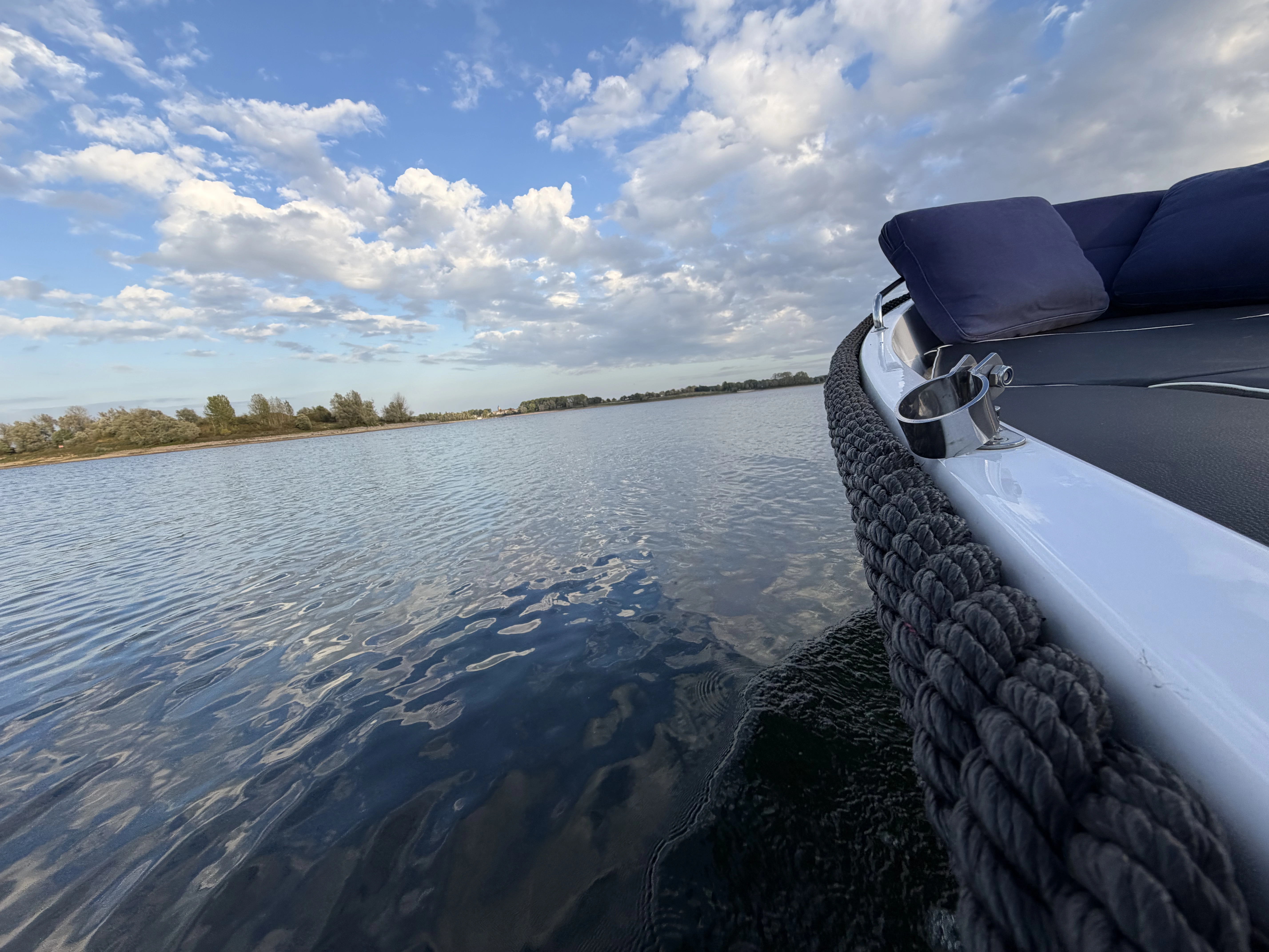 Sloep op het water
